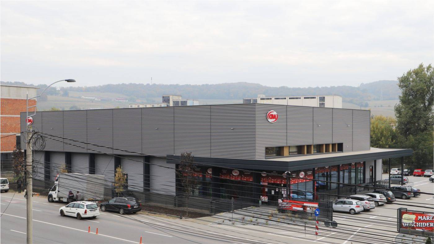 Inaugurarea magazinului din Cluj